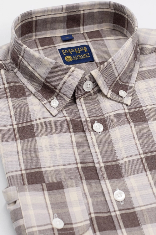 brązowa koszula flanelowa w kratę