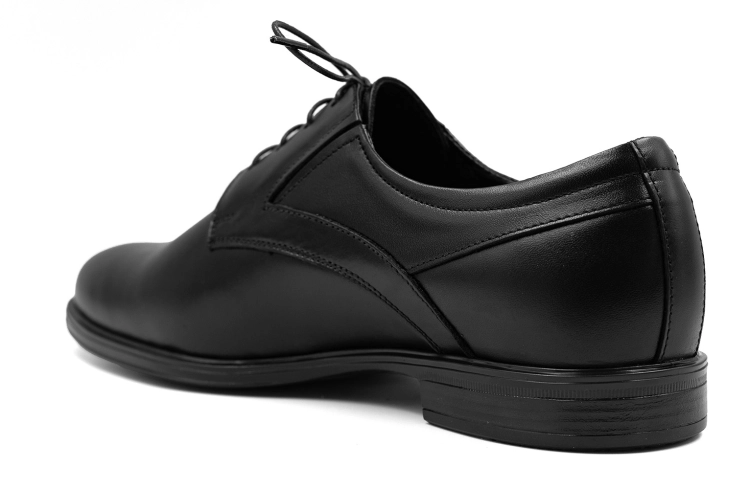 czarne buty skórzane na wysokie podbicie