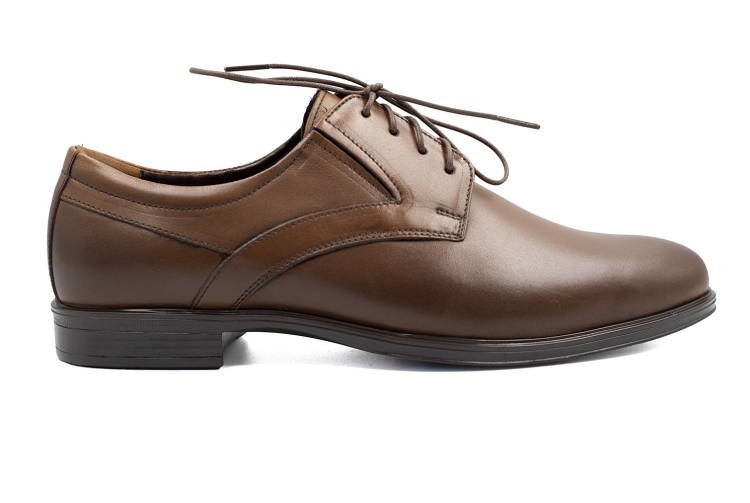jasnobrązowe buty skórzane