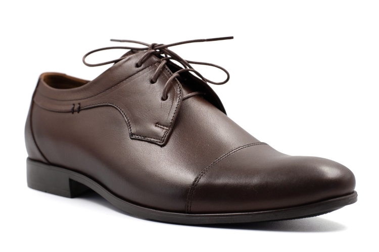 ciemnobrązowe buty skórzane