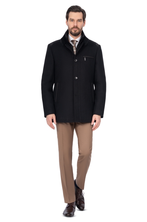 czarny płaszcz mati