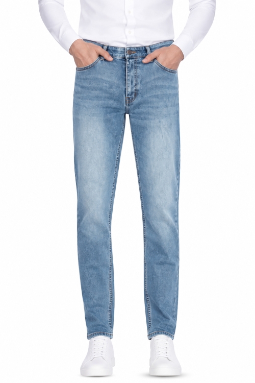 jasne spodnie jeansowe