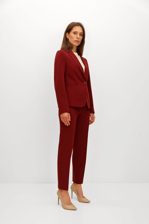 bordowy-garnitur-damski-4.jpg