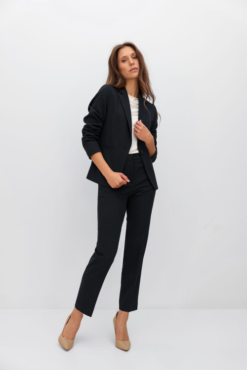 garnitur-damski-czarny-5.jpg