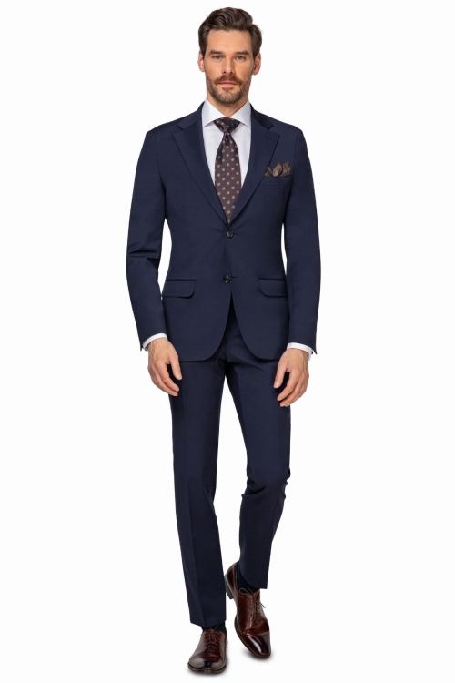 granatowy garnitur leon