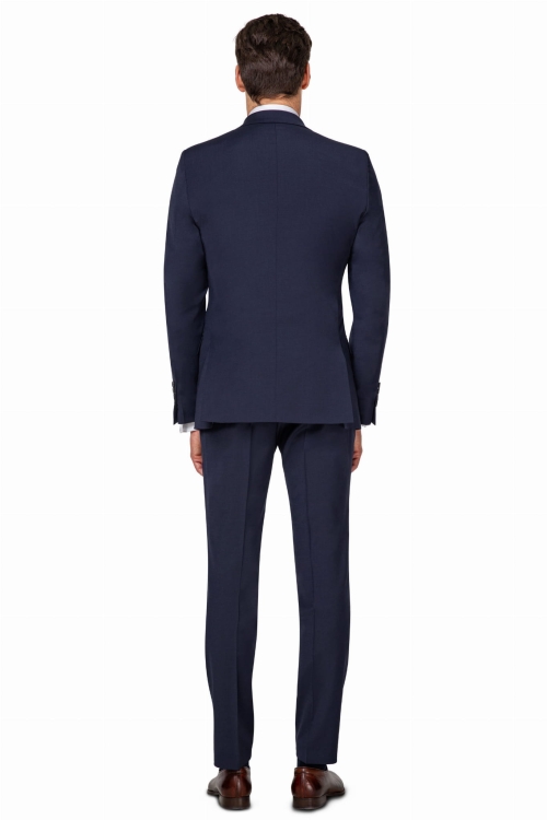 granatowy garnitur leon